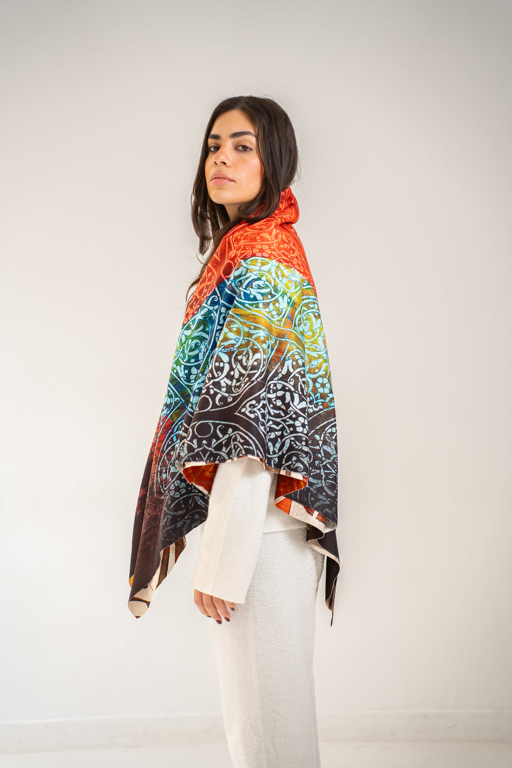 Siraj scarf