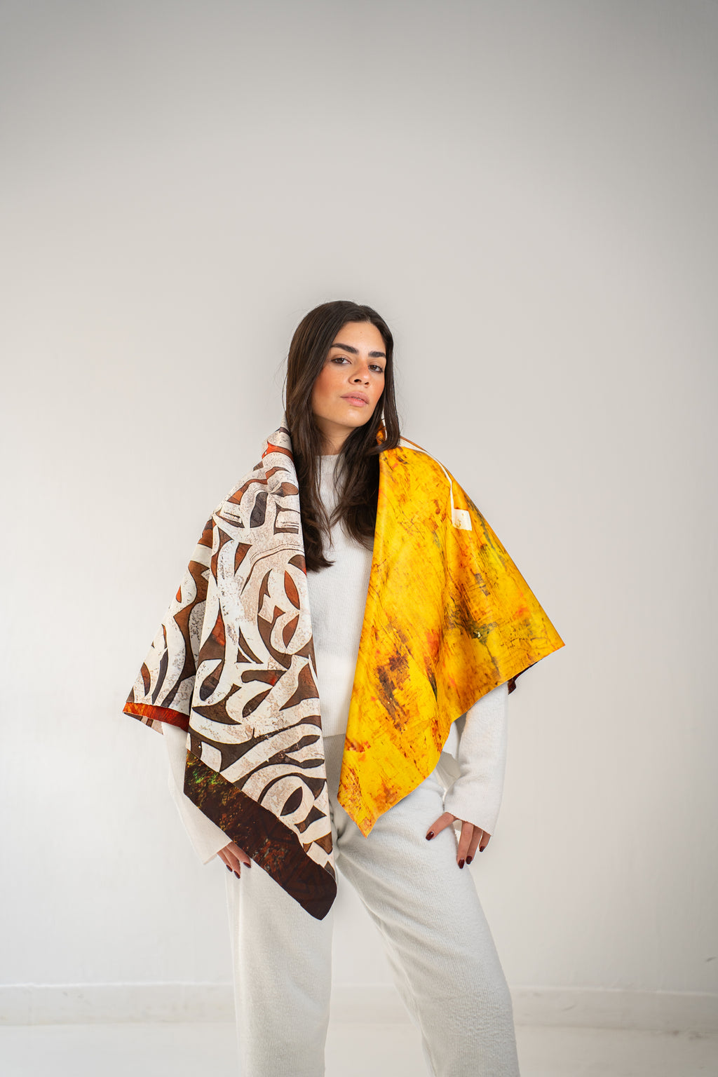 Siraj scarf