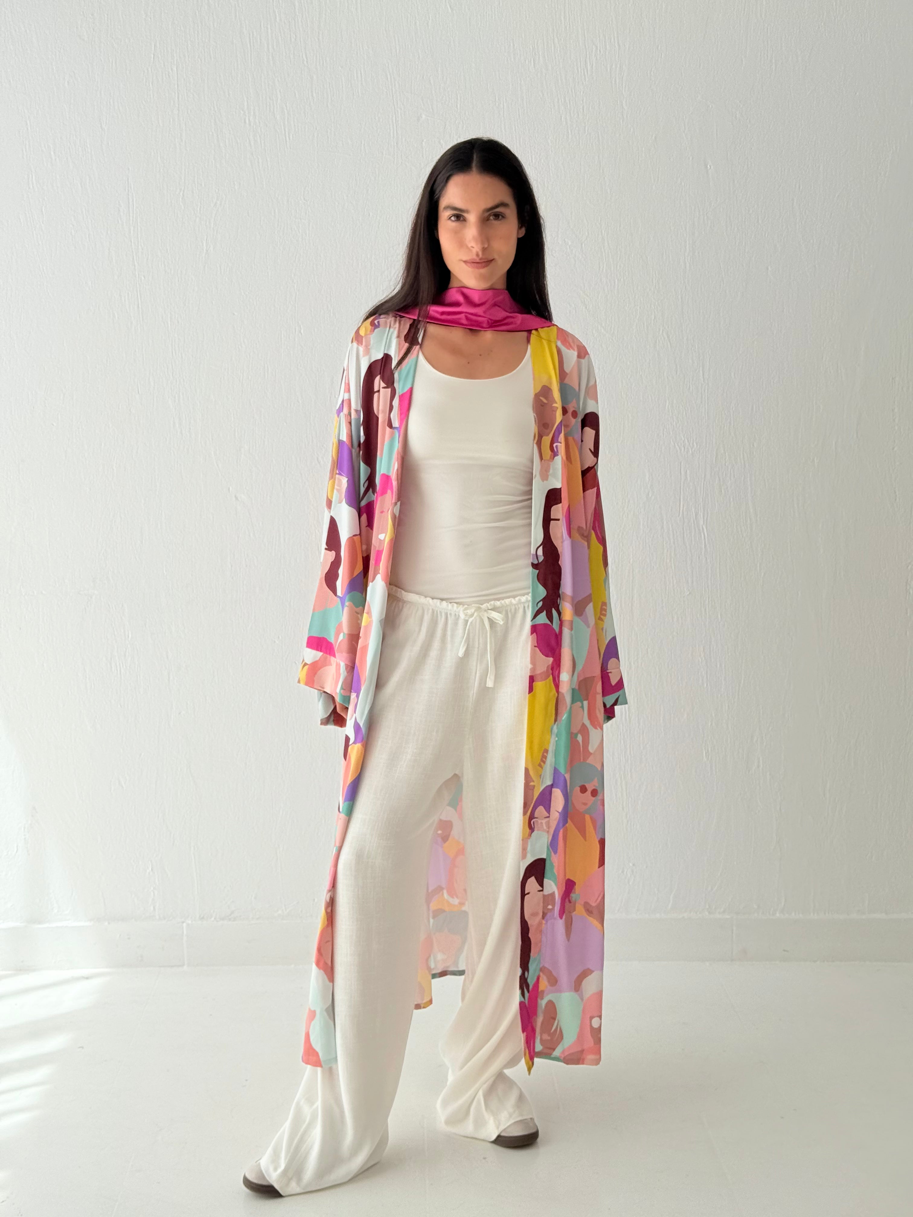 Faces Kimono