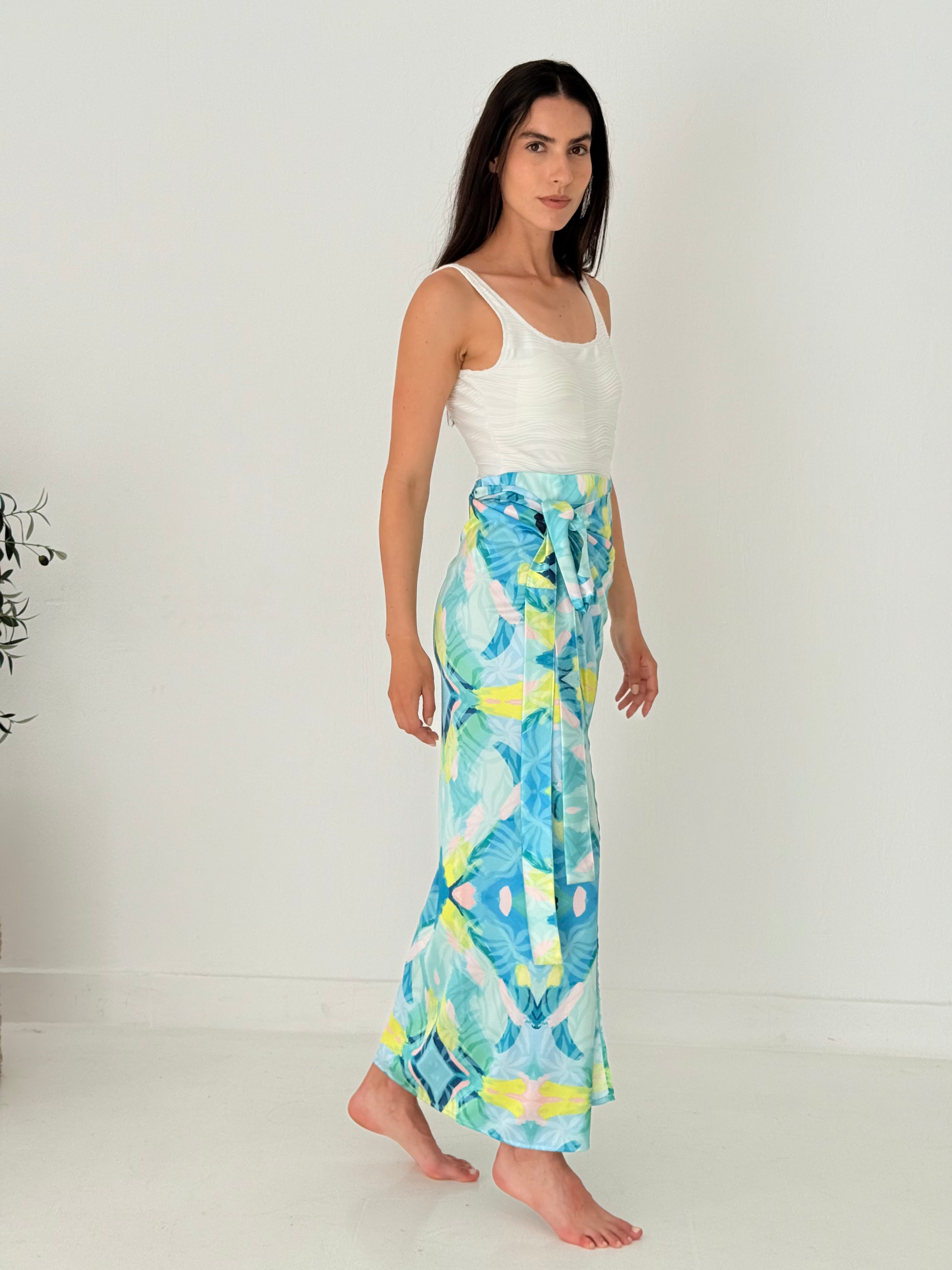 Ukraine vibe Cover Ups