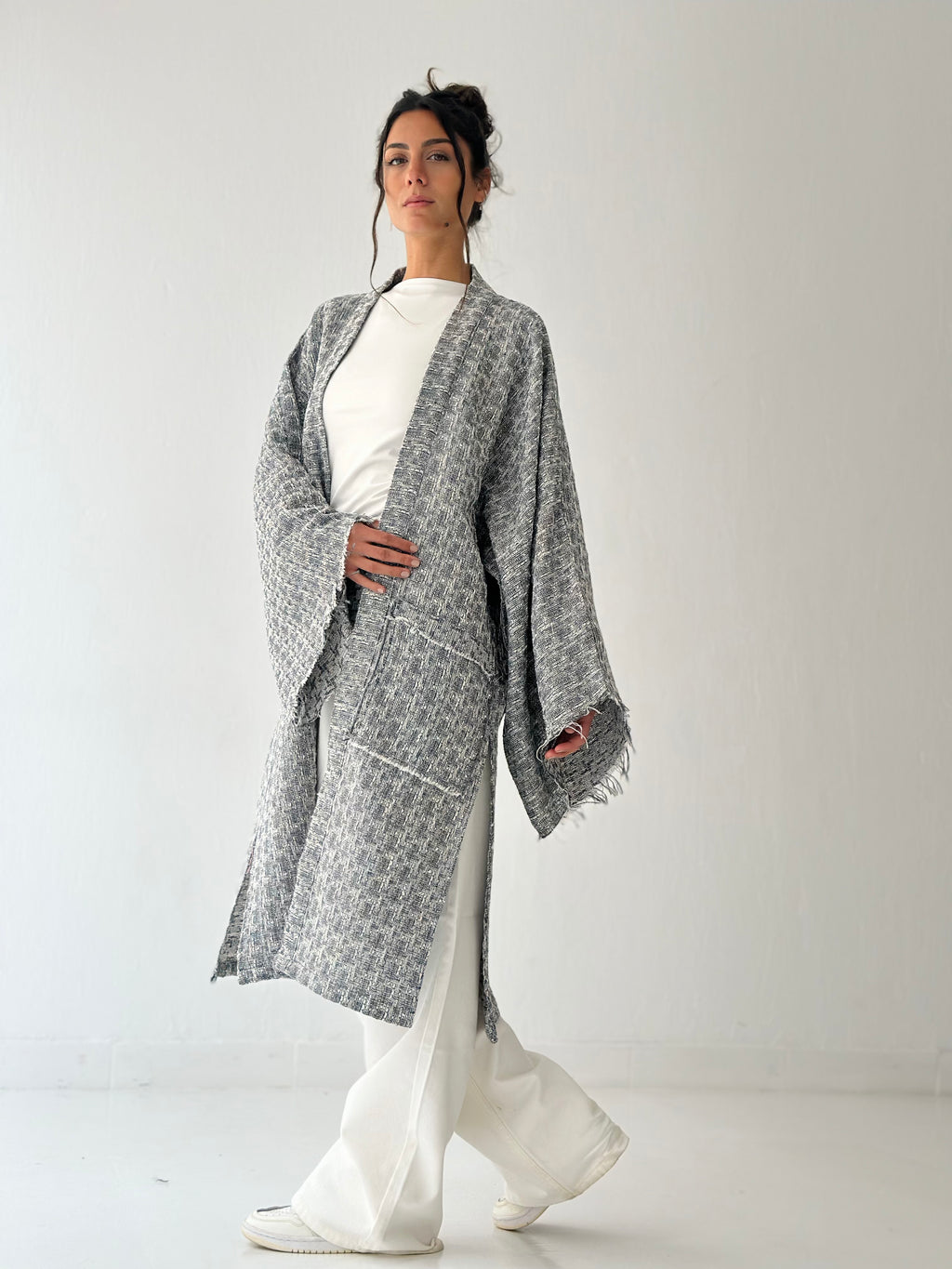 Grey kimono
